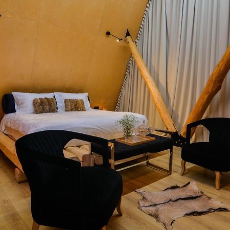 3 Hills Boutique - The Ranch Experience Hotell Trilofos Exteriör bild
