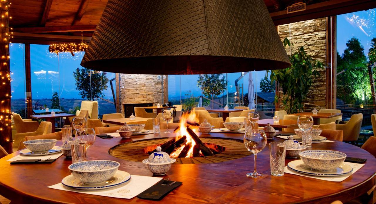 3 Hills Boutique - The Ranch Experience Hotell Trilofos Exteriör bild