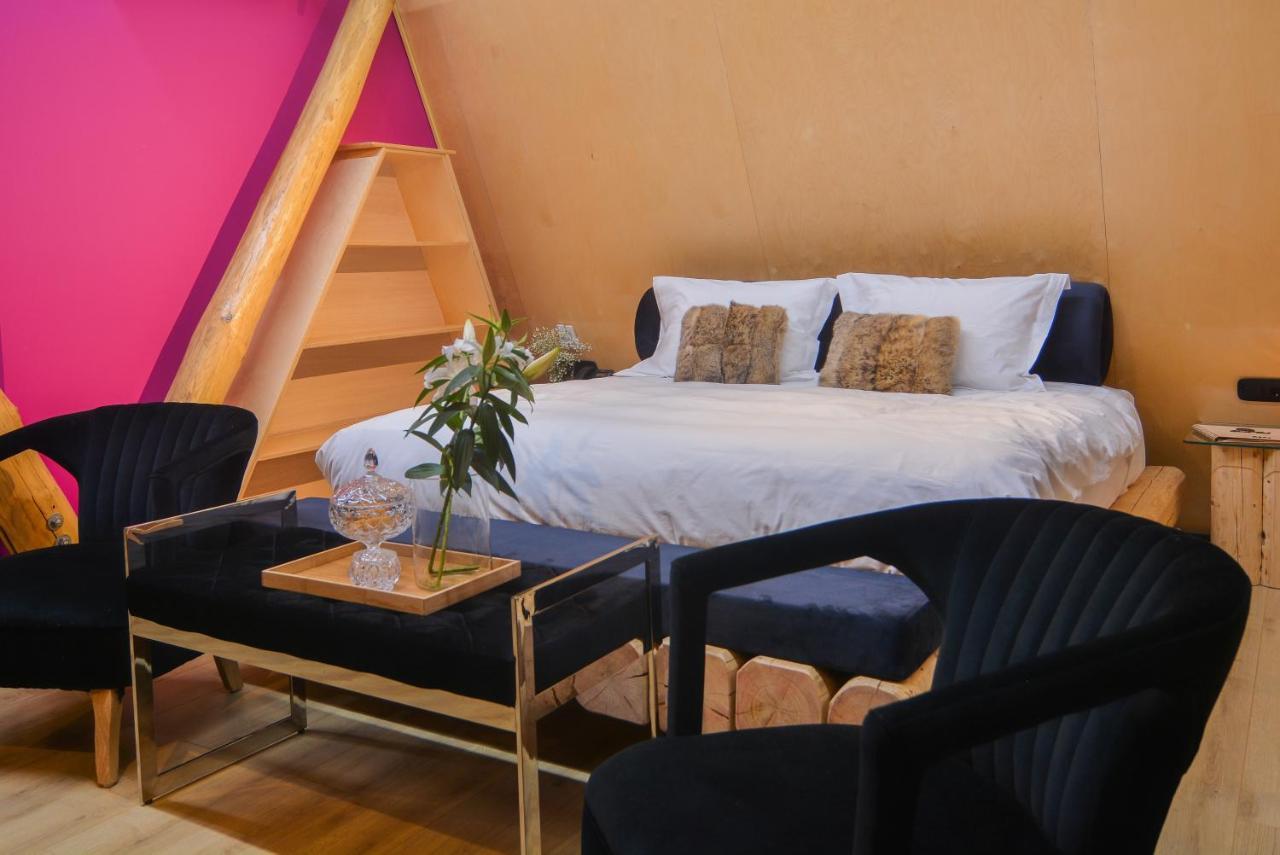 3 Hills Boutique - The Ranch Experience Hotell Trilofos Exteriör bild
