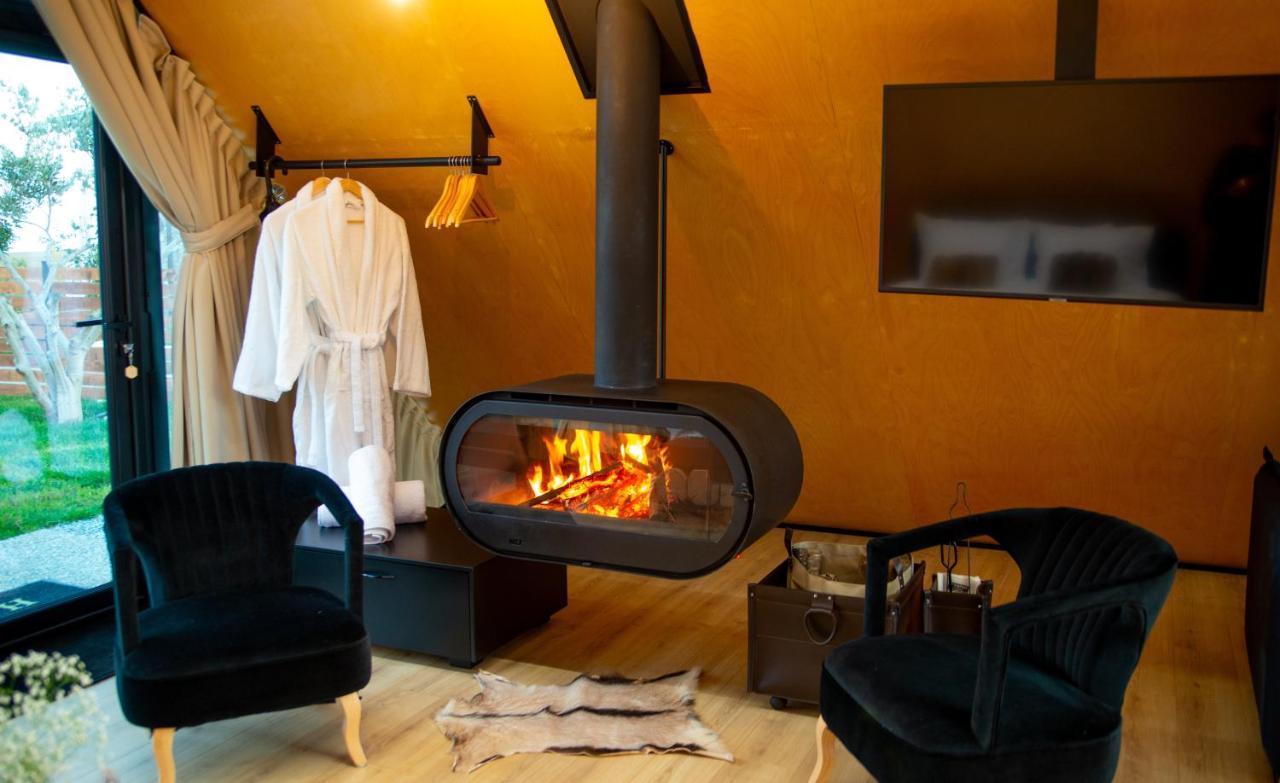 3 Hills Boutique - The Ranch Experience Hotell Trilofos Exteriör bild