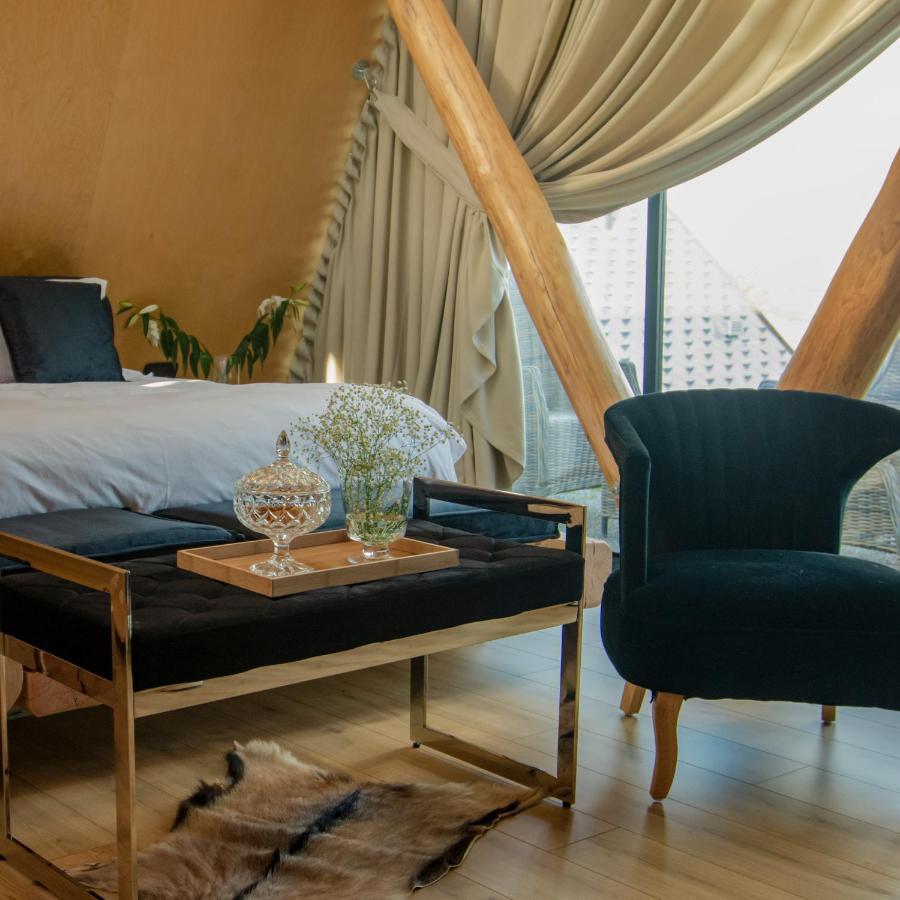 3 Hills Boutique - The Ranch Experience Hotell Trilofos Exteriör bild